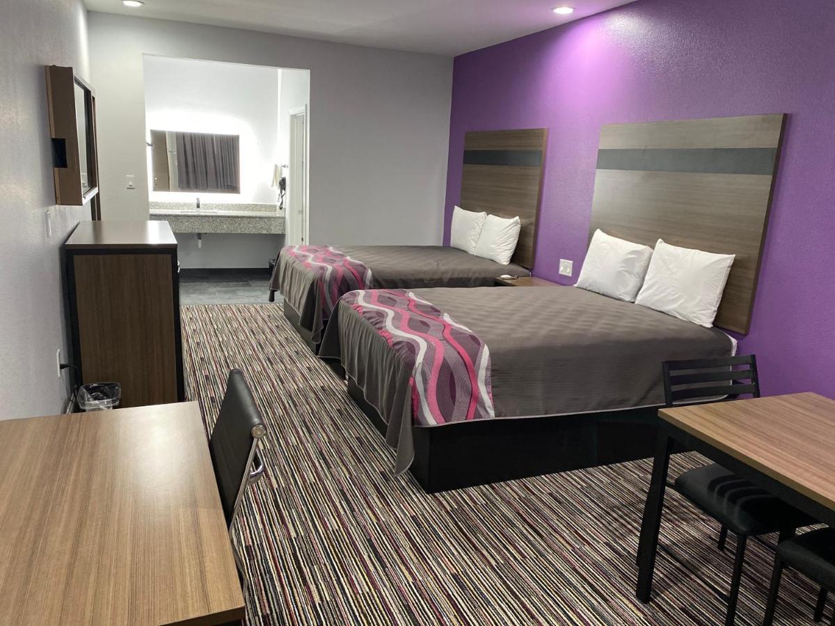Palace Inn Crosby Extérieur photo